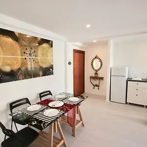 Carmen Station Apartamento